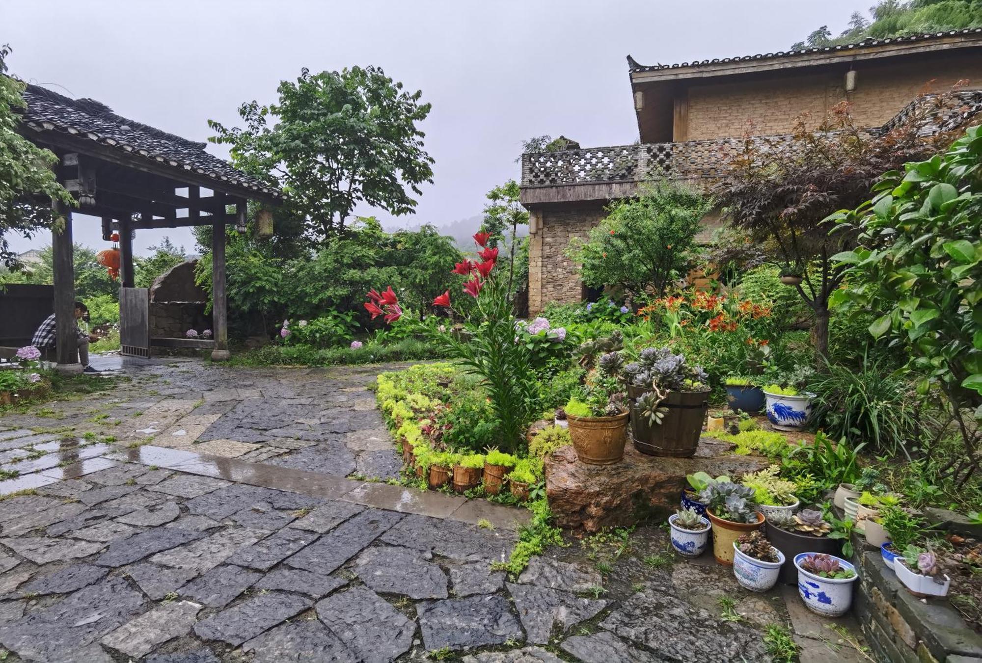 Dayong Antique Feature Resort Zhangjiajie Exterior photo